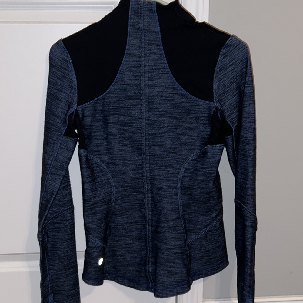 lululemon jacket - Picture 2 of 2